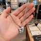 📢📢60% de réduction ! ⛄🔥 Pendentif Chiffre 67 – Le Bijou Viral TikTok, Éclatant, Léger & Parfait pour Empiler !