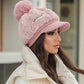 📢📢61% RÉDUCTION DERNIER JOUR! 🎁 Chapeau d’hiver femme à bord court – Doublure chaude, pompon mignon & 5 couleurs tendance ❄️👒