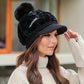 📢📢61% RÉDUCTION DERNIER JOUR! 🎁 Chapeau d’hiver femme à bord court – Doublure chaude, pompon mignon & 5 couleurs tendance ❄️👒
