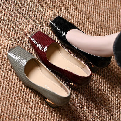 💎 50% DE RÉDUCTION ! 💎 Escarpins à Talon Carré Motif Serpent – Bout Carré, Soutien Ergonomique & Style Jour-Nuit