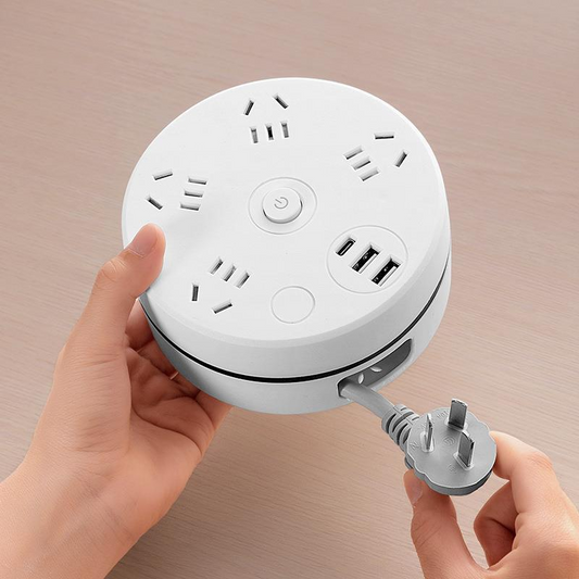 Barre-prise rétractable avec crochet et ports USB