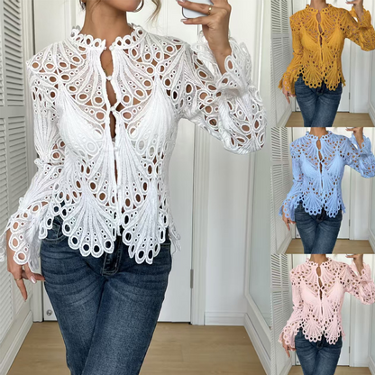 💎 60% DE RÉDUCTION ! 💎 Haut en Dentelle Élégant – Col Montant, Manches Cloche & Détails Ajourés 💃🥂