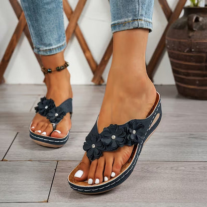 👡 PROMO LIMITÉE 50% DE RÉDUCTION ! 🌸 Sandales à Talon Compensé pour Femme – Motif Floral, Semelle Antidérapante & Confortable ✨