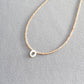 💎 PROMO LIMITÉE -50% ! ✨ Collier Ras-du-Cou Perlé Initiale – Lettre en Nacre, Perles Zircon Champagne & Longueur Réglable 🌟