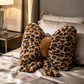 ✨ PROMO 50% DE RÉDUCTION ! 🐆 Coussin Léopard à Nœud – Douillet, Ergonomique, Décoratif ✨