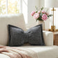 🦋 PROMO LIMITÉE 50% DE RÉDUCTION ! ⚡ Coussin décoratif en chenille forme nœud papillon – Douillet, Décoratif, Bien fini ✨
